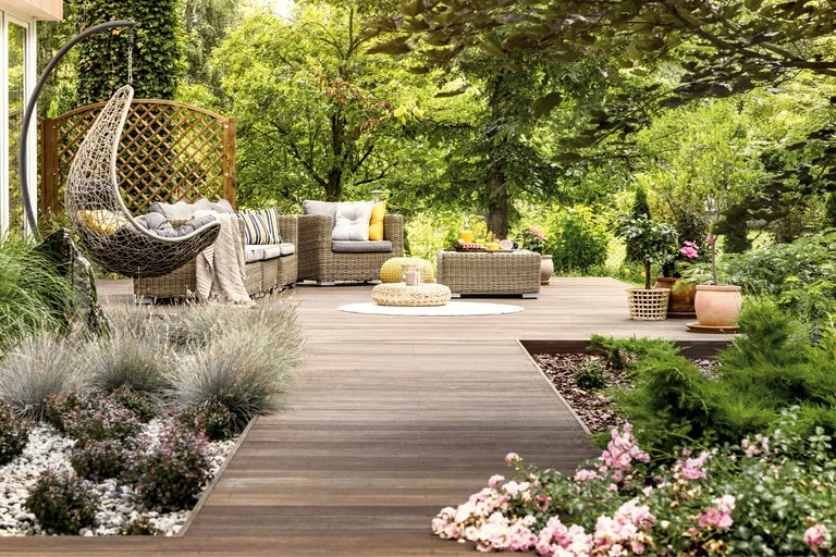 Gartenfloor bei GM Warehouse